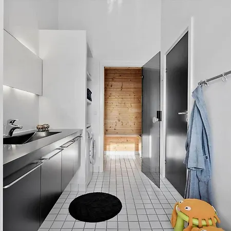 2281-ringkobing-milevej-3 *